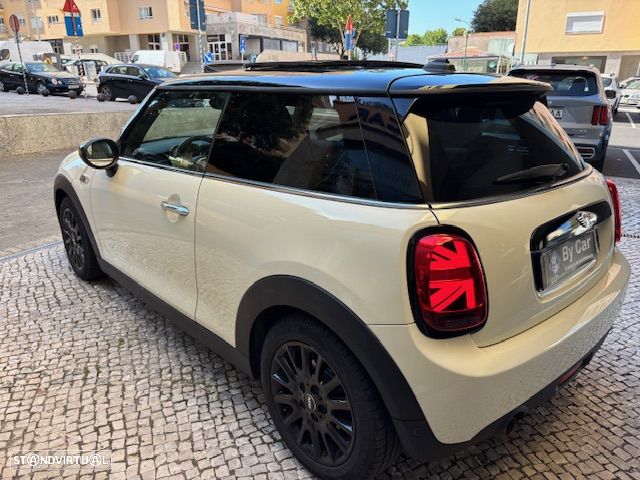 MINI 3 Portas One Sport Edition - 21