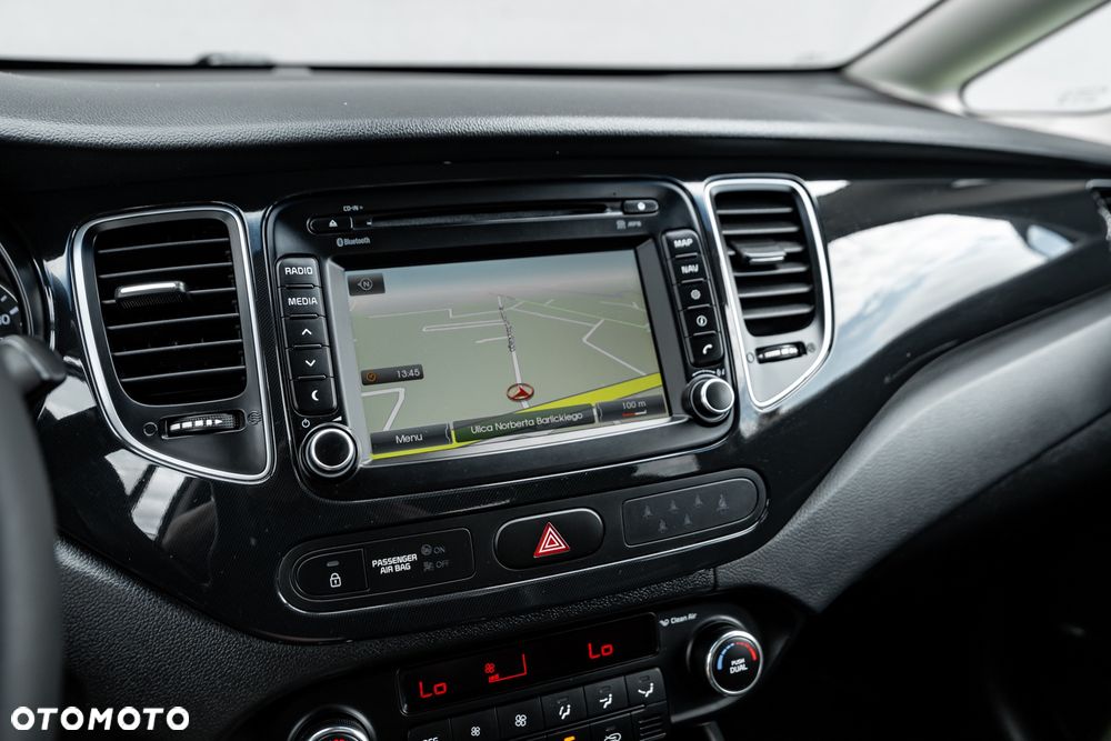 Kia Carens 1.7 CRDi L - 36