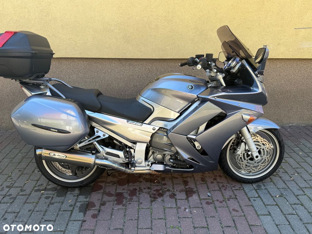 Yamaha FJR - 7