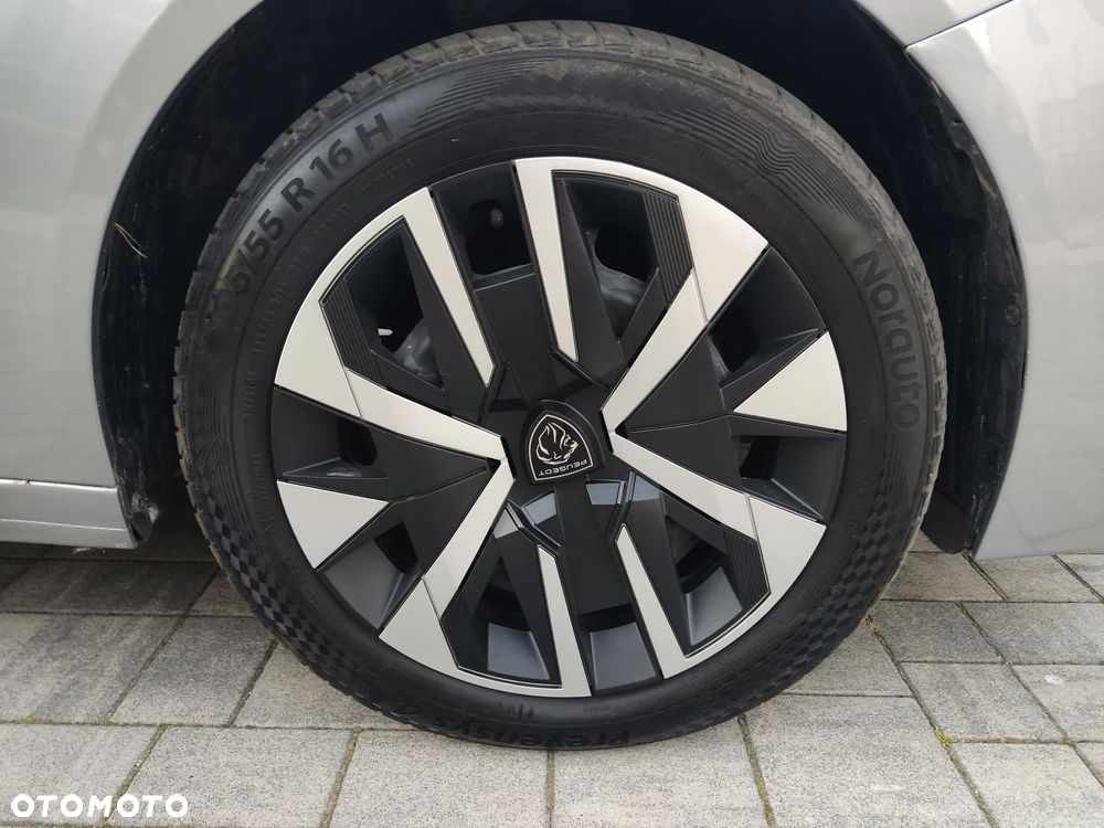 Peugeot 208 1.2 PureTech Style S&S - 15