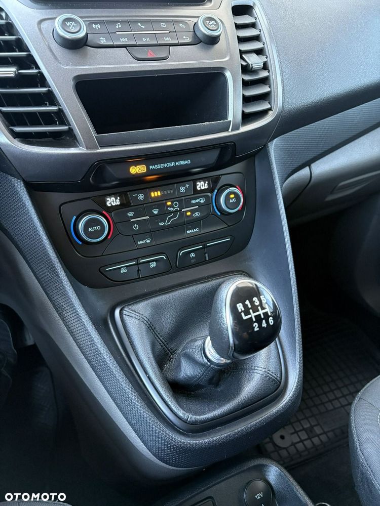 Ford Transit Connect - 20