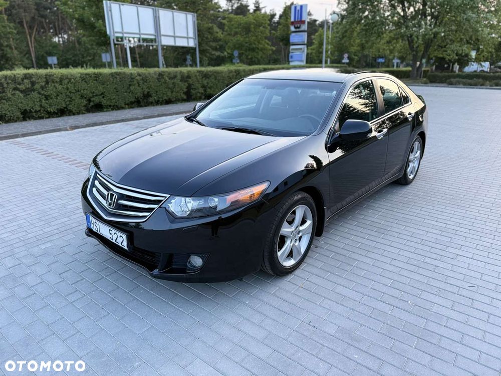 Honda Accord - 1