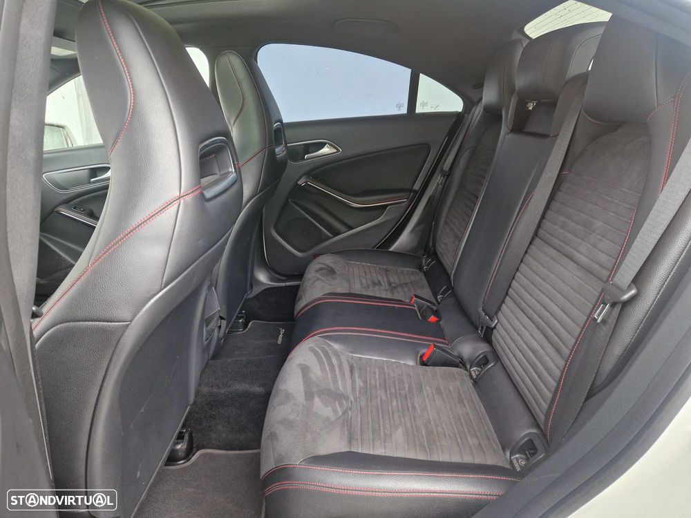Mercedes-Benz CLA 180 Standard - 16