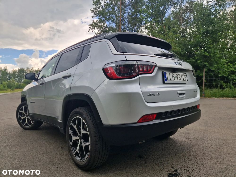 Jeep Compass - 27