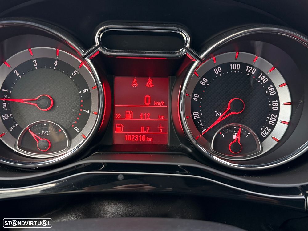 Opel Adam 1.0 T Rocks - 9