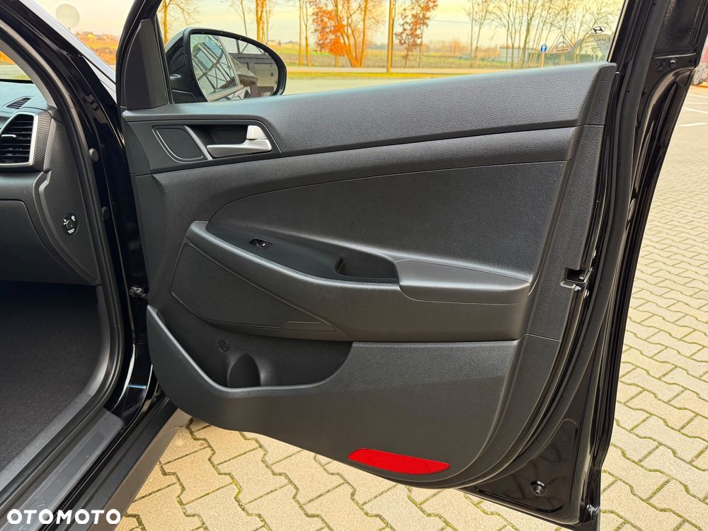 Hyundai Tucson ver-1-6-gdi-bluedrive-go-2wd - 26