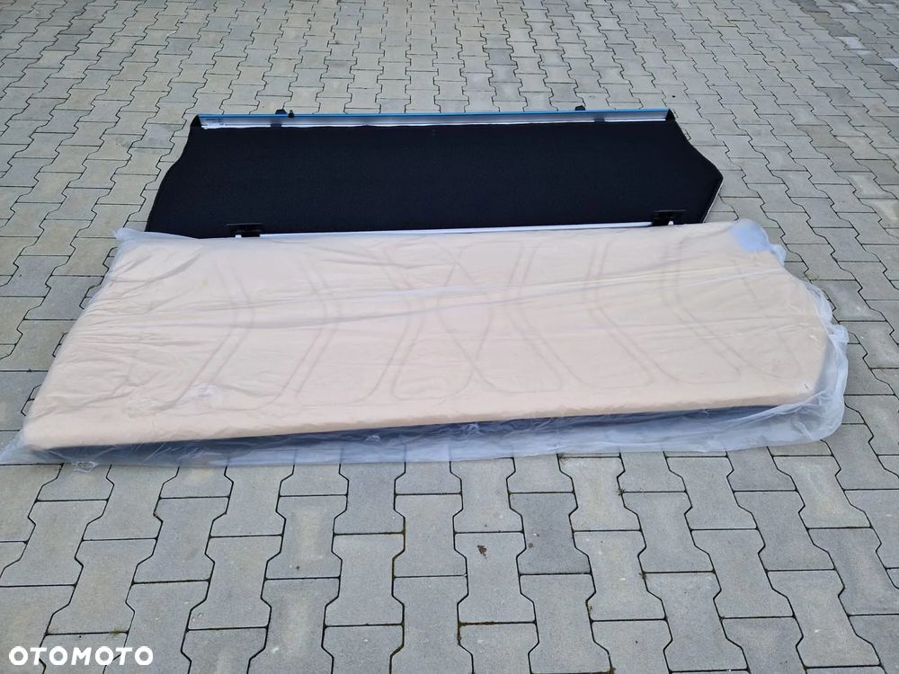 Górne łóżko, leżanka, materac Mercedes Actros MP4 - 4