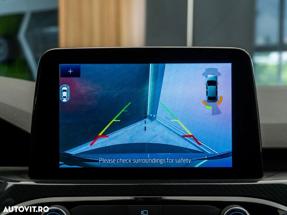 Ford Kuga 2.5 Duratec PHEV ST-LINE - 34