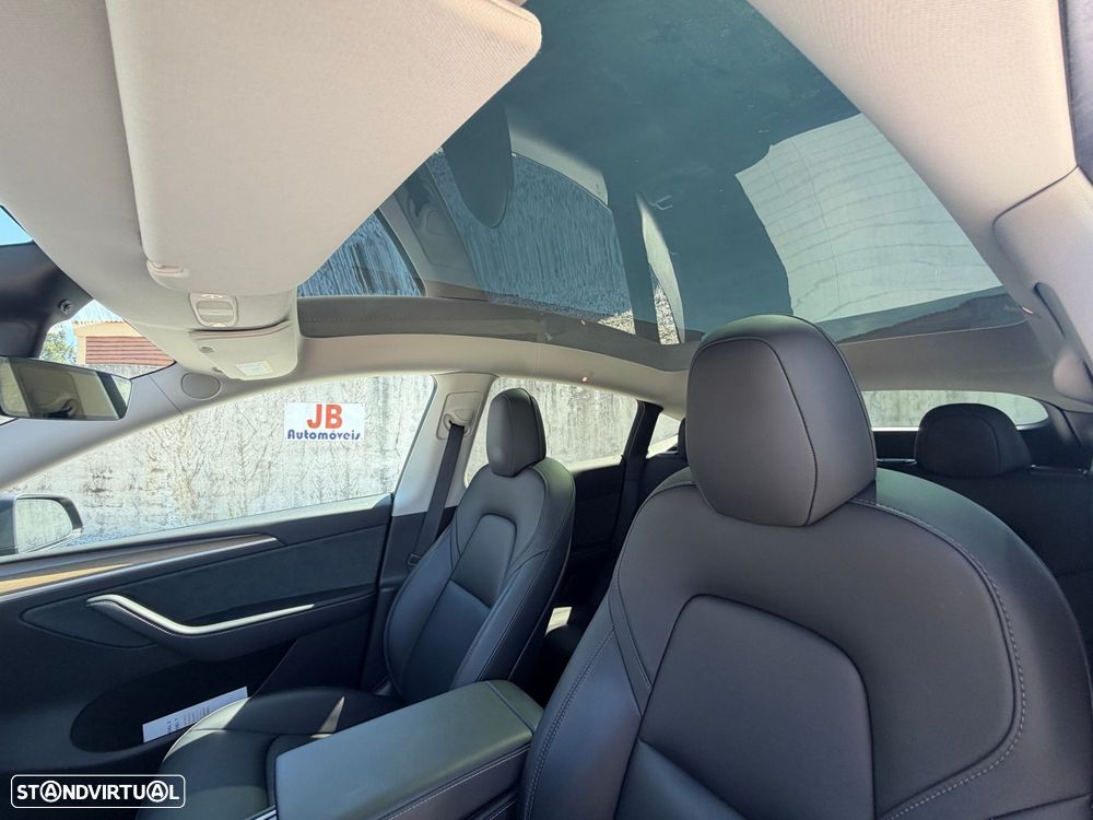 Tesla Model Y Long Range Tração Integral - 10