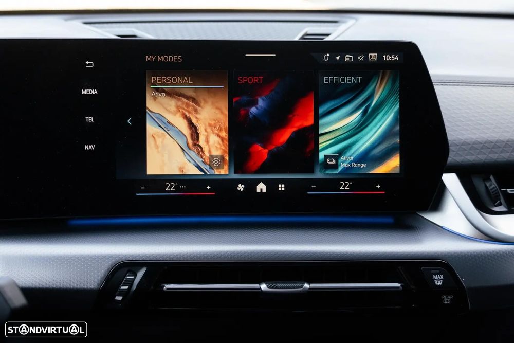 BMW iX2 eDrive20 Pack Desportivo M Pro - 17