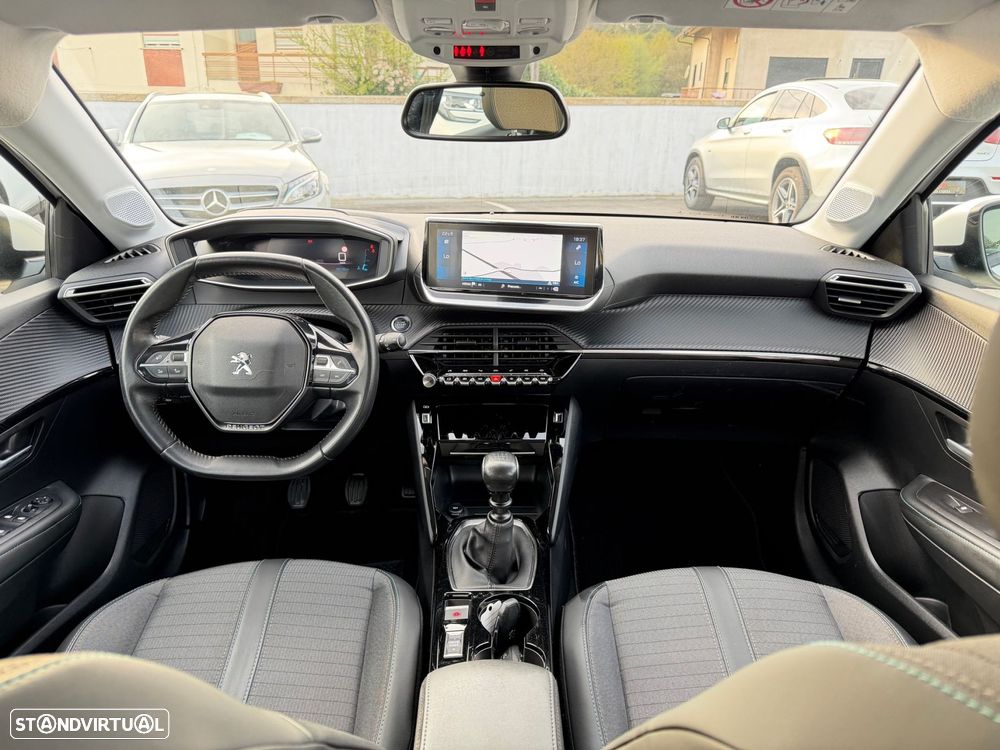 Peugeot 208 1.2 PureTech Allure Pack - 8