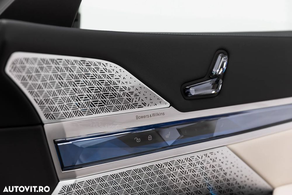 BMW Seria 7 - 28