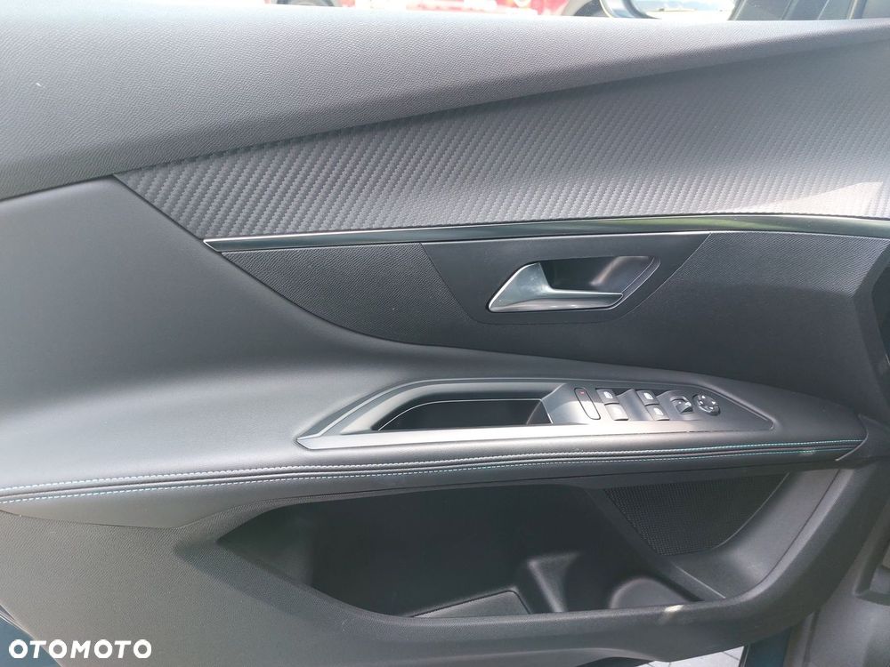 Peugeot 2008 1.2 PureTech Allure Pack S&S EAT8 - 14