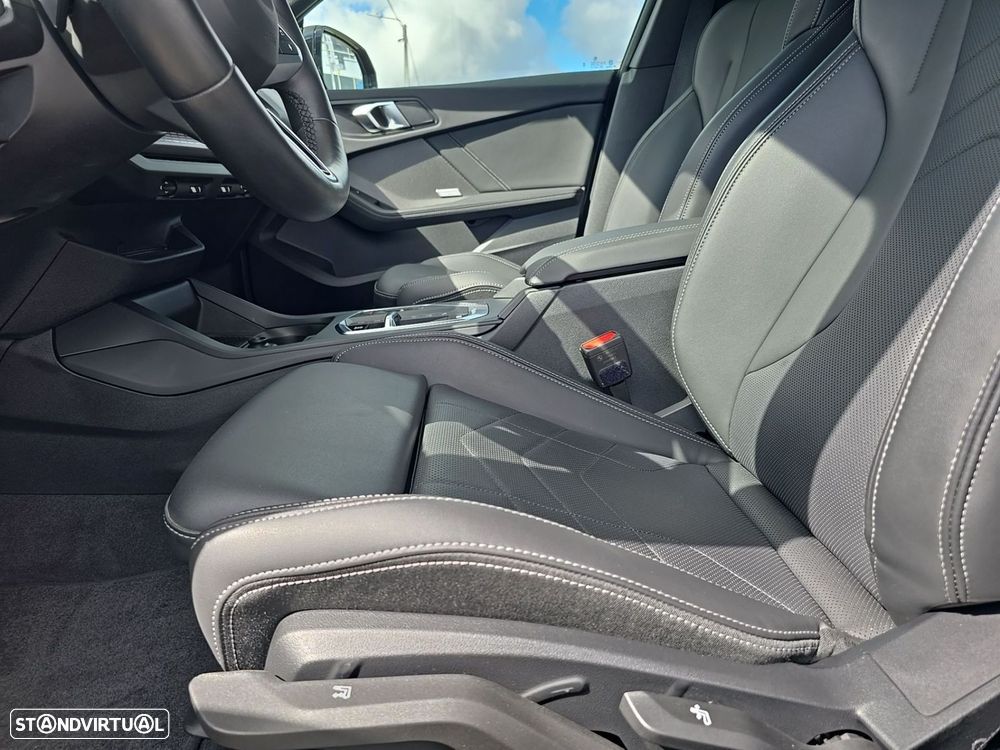 BMW 220 Pack Desportivo M — fotografia 15