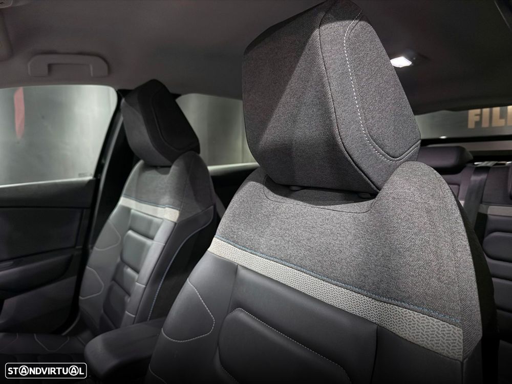 Citroën C4 PureTech 130 Stop&Start EAT8 SHINE - 17