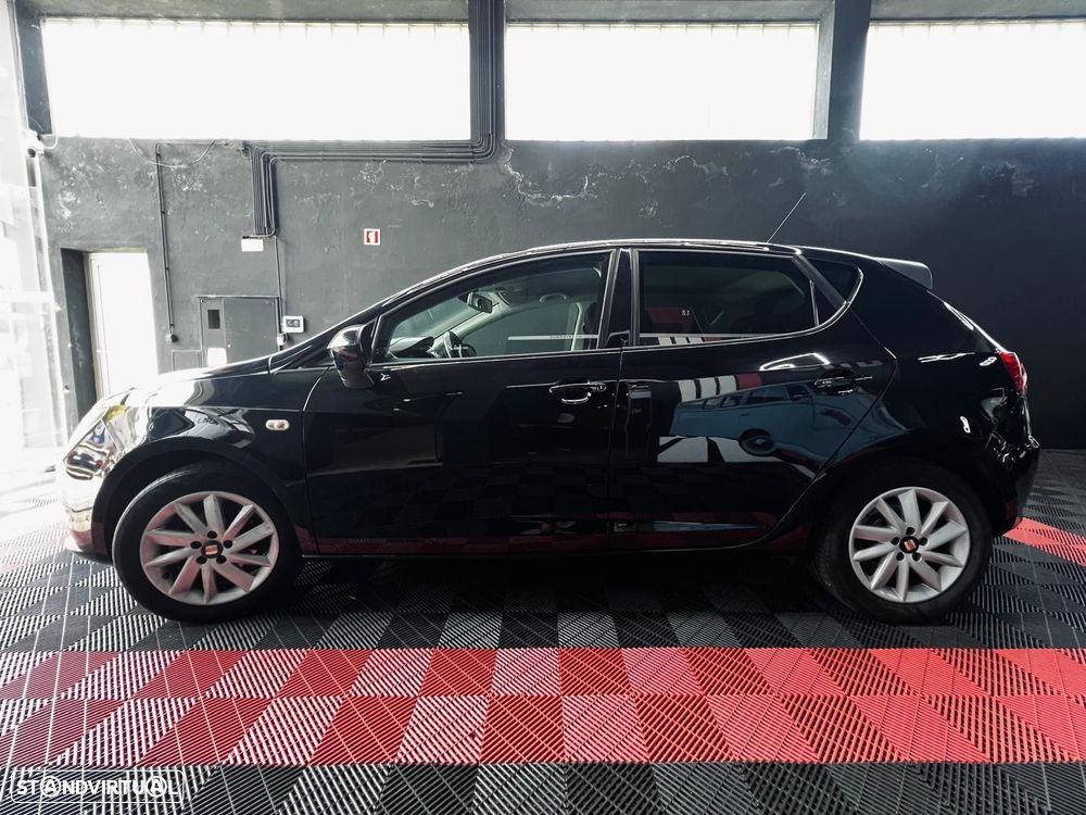 SEAT Ibiza 1.2 TDI CR Ecomotive Style — fotografia 17