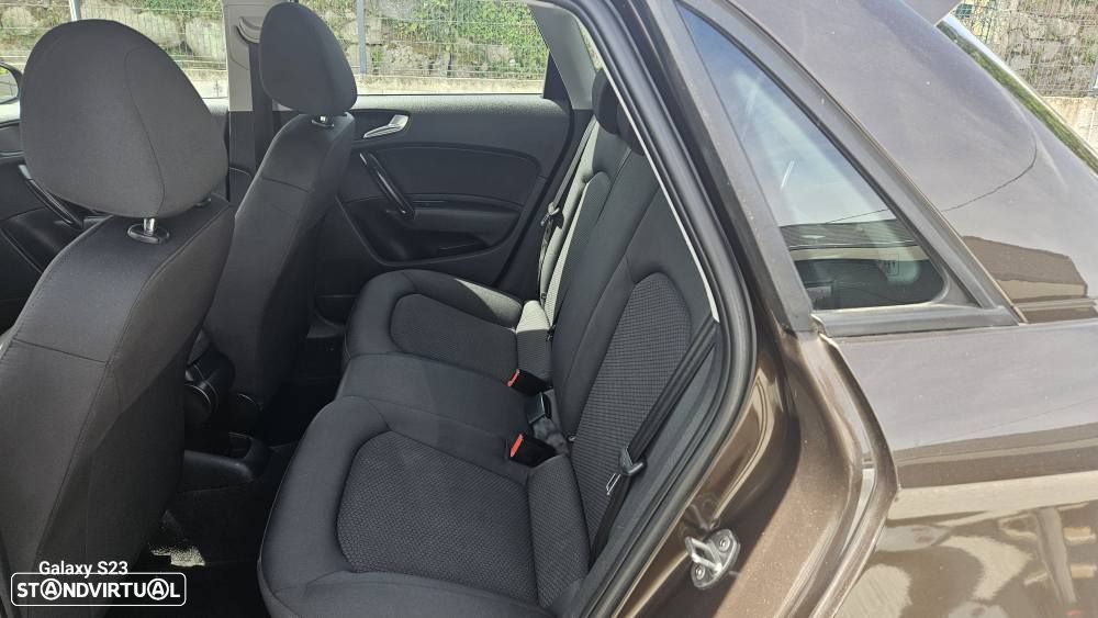 Audi A1 Sportback 1.6 TDI Attraction - 4