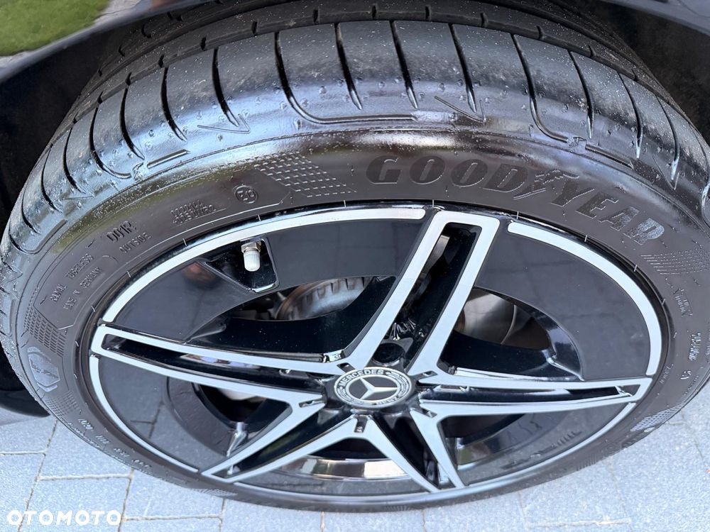 Mercedes-Benz Klasa C 300 d 9G-TRONIC AMG Line - 38