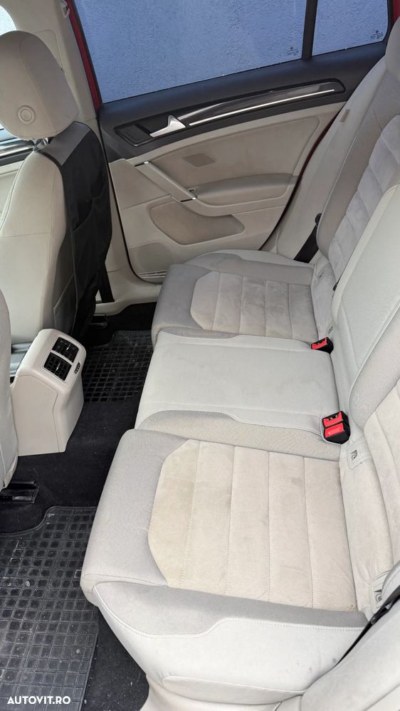 Volkswagen Golf 2.0 TDI 4Motion BMT Highline - 7