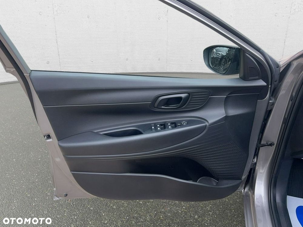 Hyundai i20 - 10