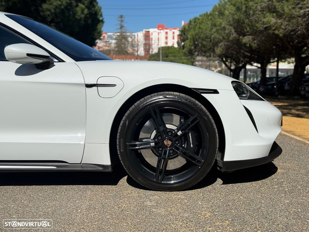 Porsche Taycan 4S Bateria Performance Plus - 14
