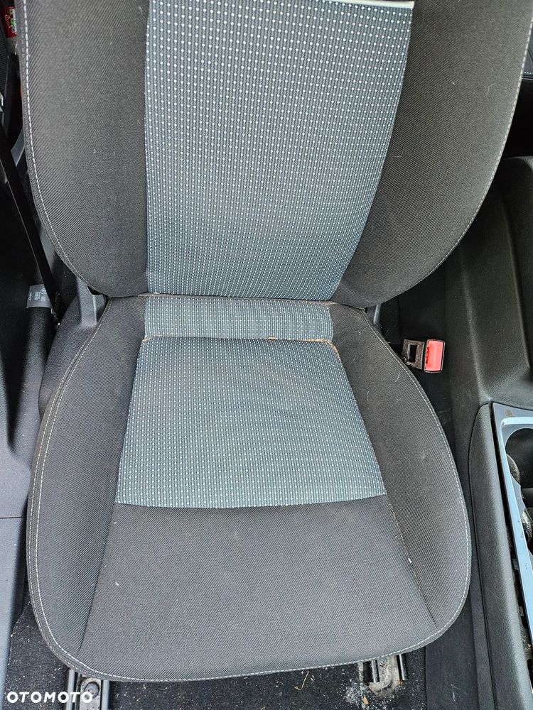 Ford Mondeo MK4 fotel przód przedni prawy   grzany - 2