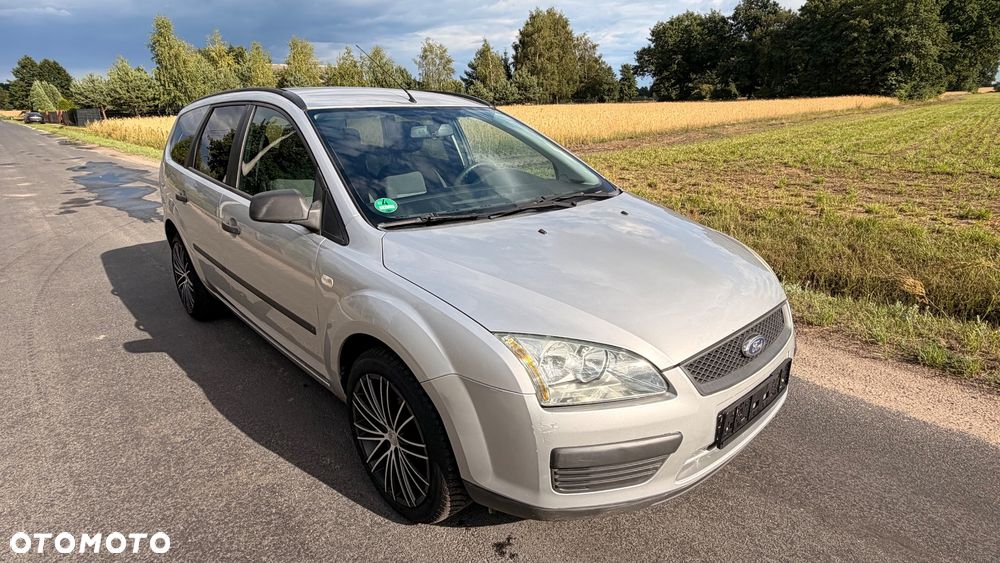 Ford Focus 1.6 Comfort - 4