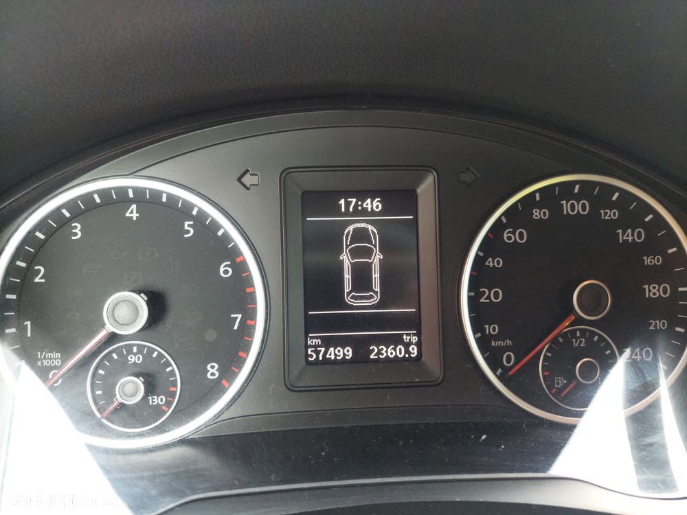 Volkswagen Tiguan - 8