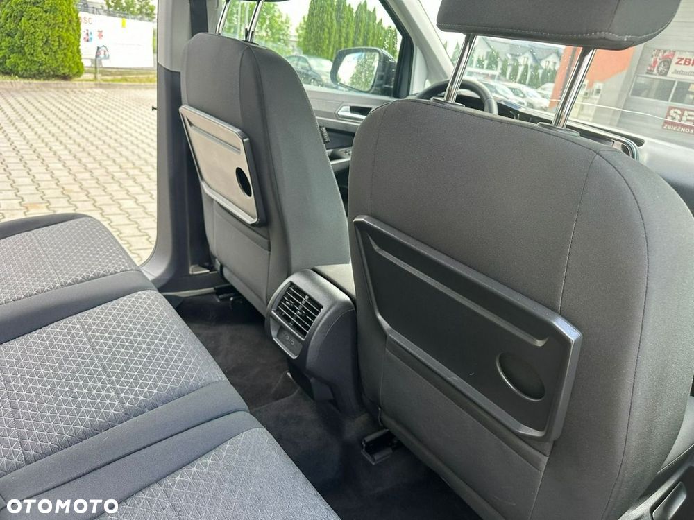Ford Tourneo Connect - 15