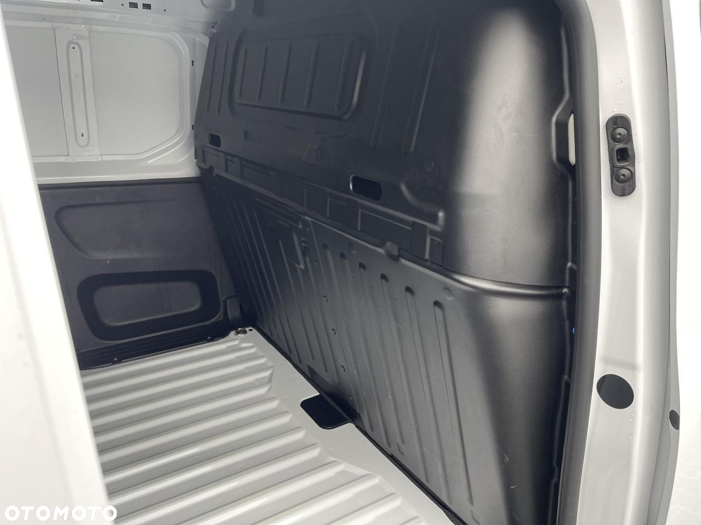 Toyota PROACE CITY - 13