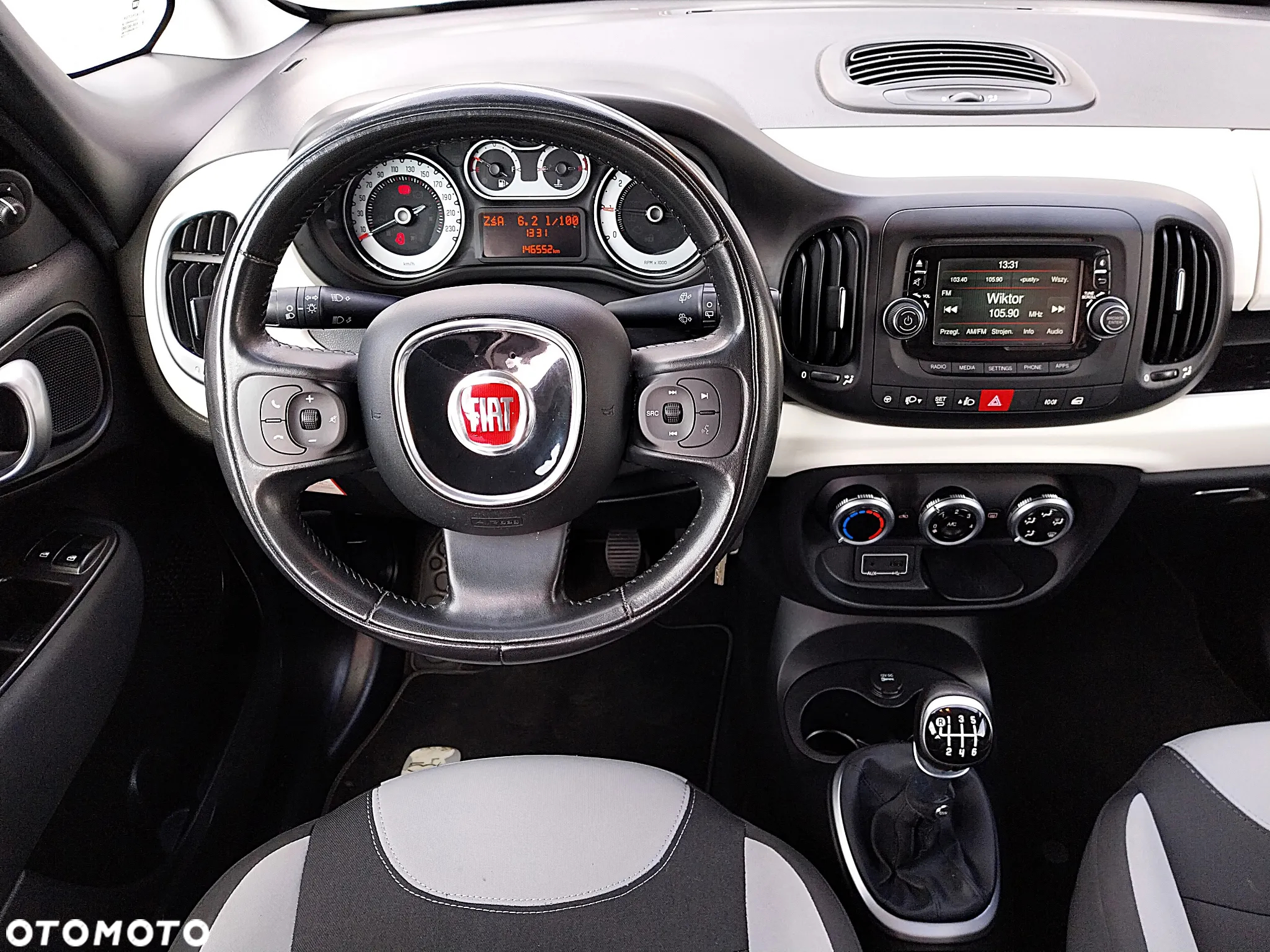 Fiat 500L 1.4 16V T-Jet Pop Star - 16