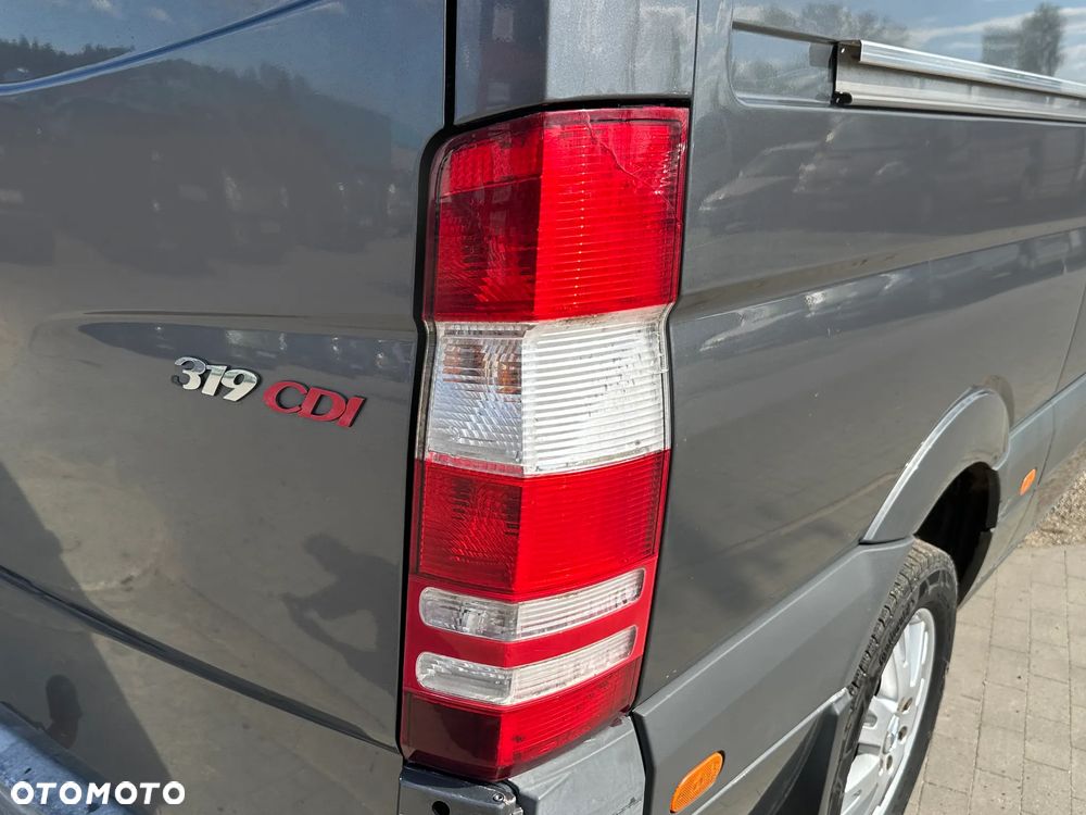 Mercedes-Benz Sprinter W906 - 16