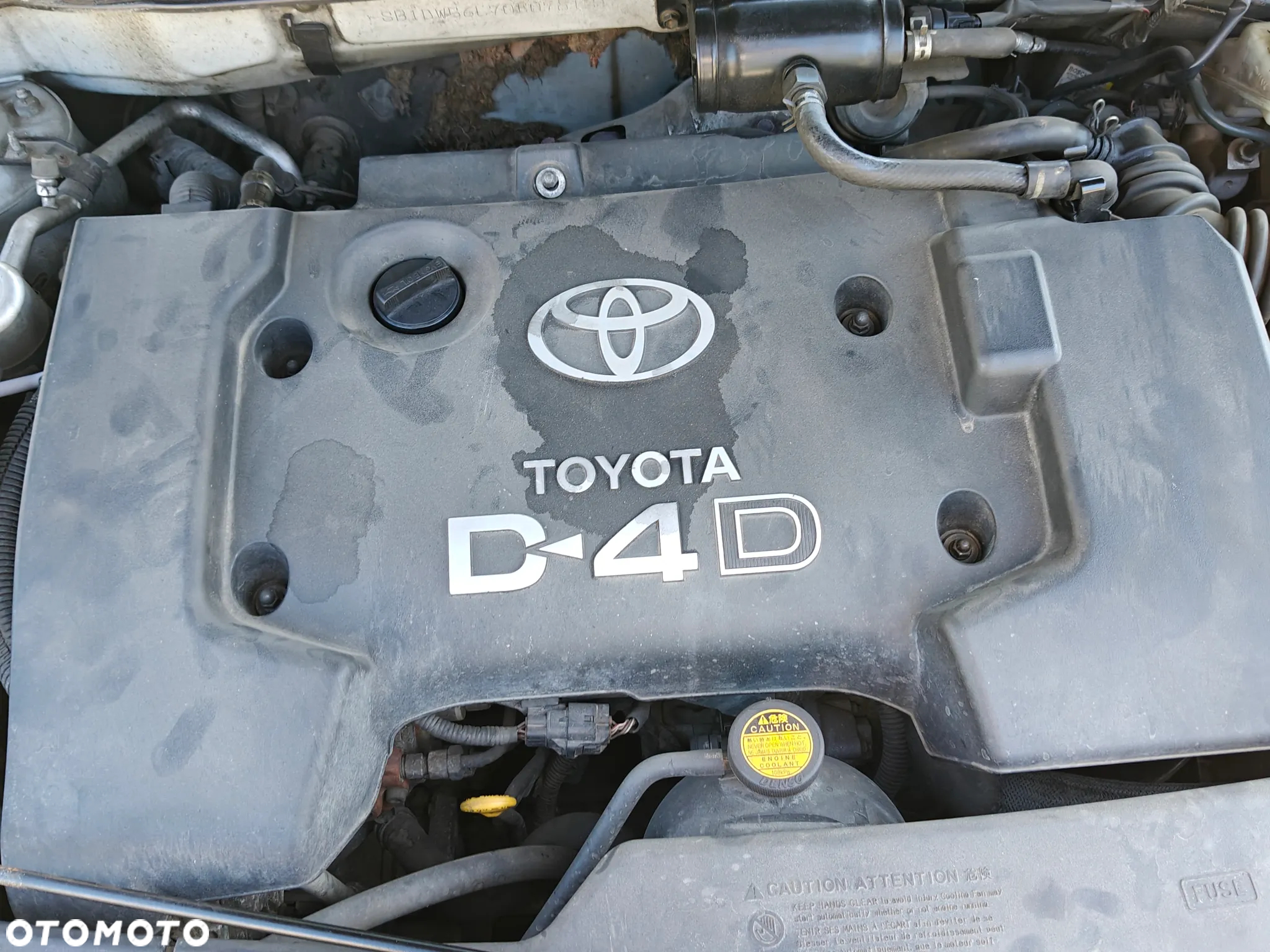 Toyota Avensis 2.0 D-4D - 17