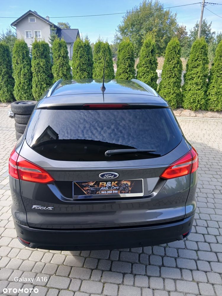 Ford Focus 1.5 TDCi DPF Start-Stopp-System Titanium - 11
