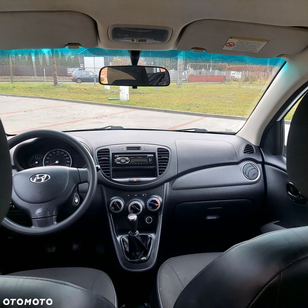 Hyundai i10 1.1 Classic + - 9