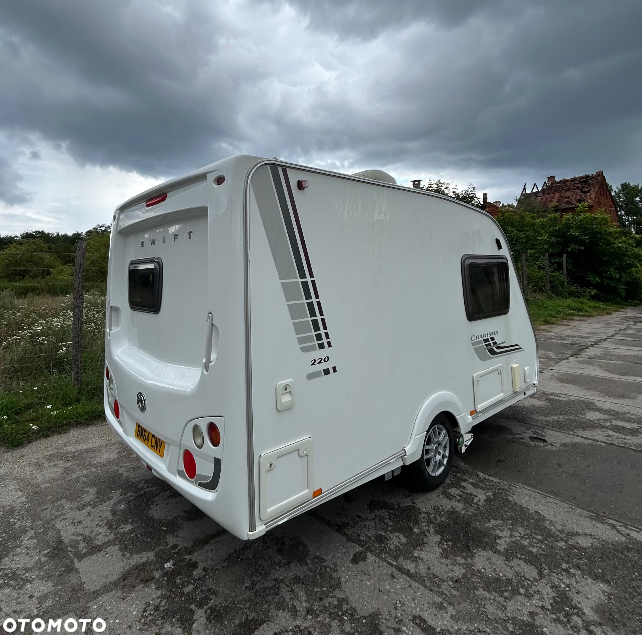 SWIFT Charisma 220 - 8