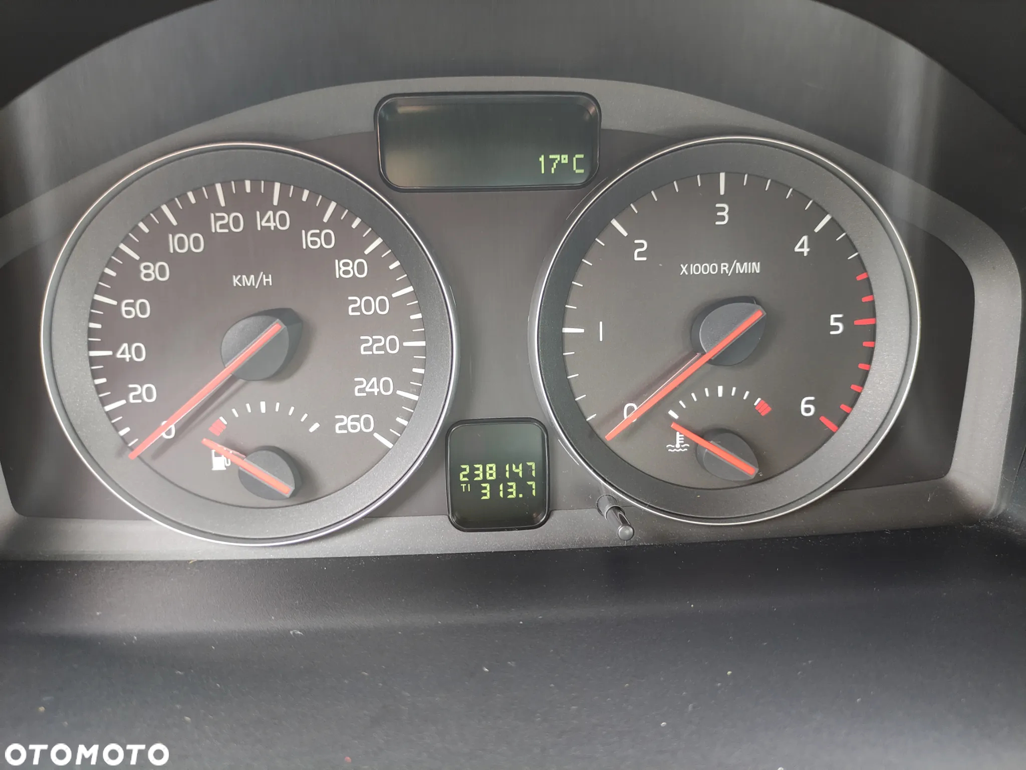 Volvo V50 1.6D - 18