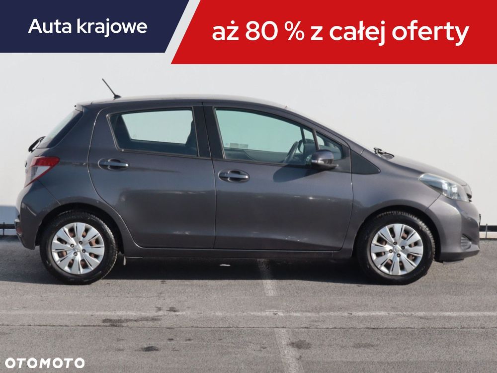 Toyota Yaris - 8