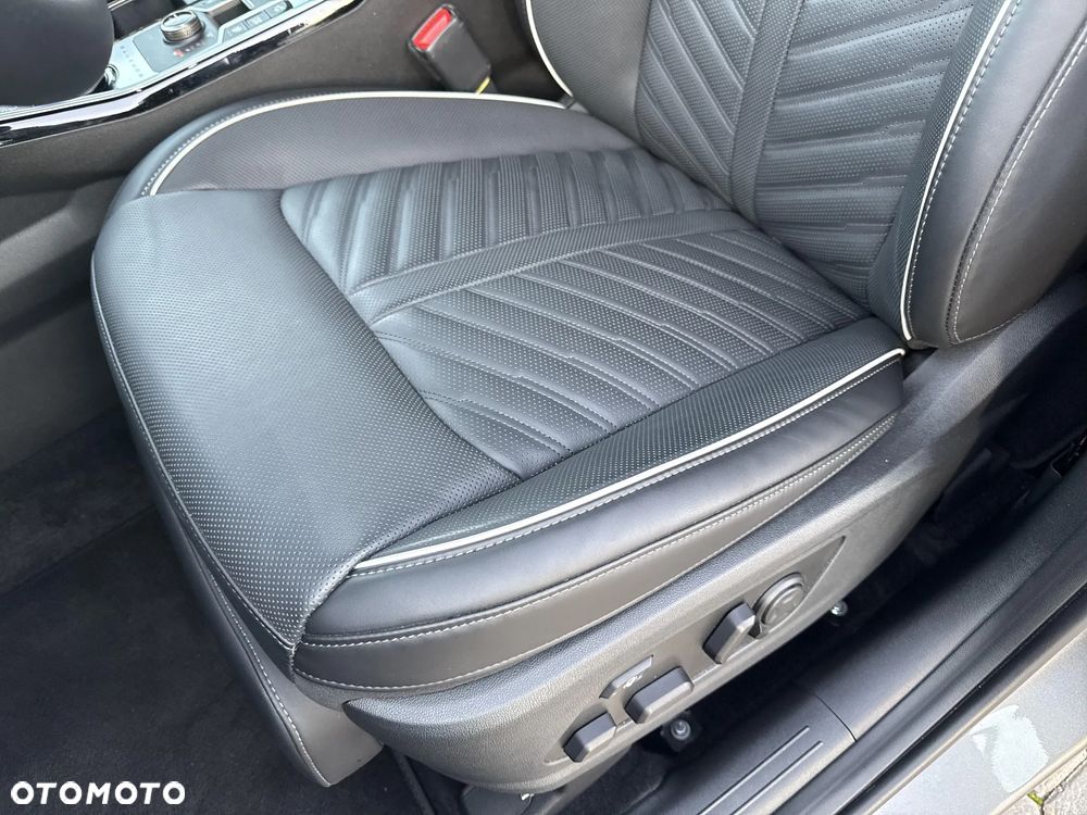 Kia Sorento 2.2 CRDi Prestige Line AWD DCT 7os - 12