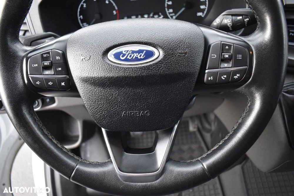 Ford Transit - 18