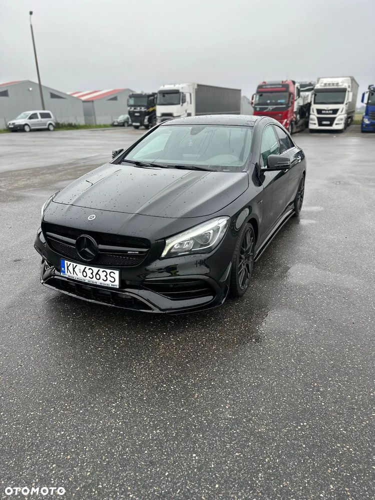Mercedes-Benz CLA AMG 45 4Matic AMG Speedshift 7G-DCT Yellow Night Edition - 9