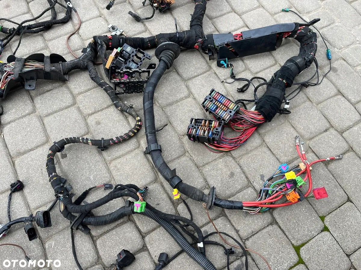 KOMPLETNA INSTALACJA WNĘTRZA KABINY KOMORY SILNIKA WIĄZKA VW T5 1.9 2.5 TDI CARAVELLE TRANSPORTER - 7