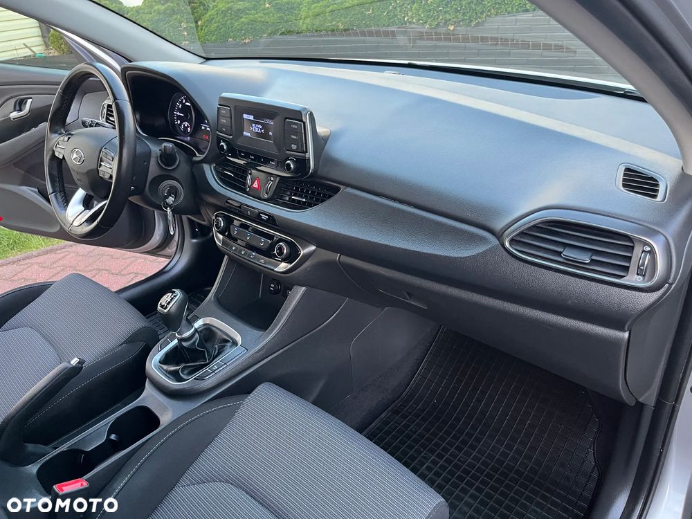 Hyundai i30 1.0 T-GDI Modern - 24