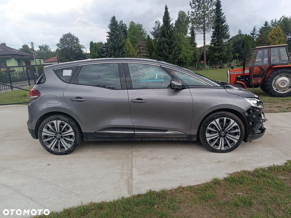 Renault Scenic - 7