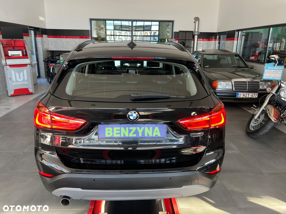 BMW X1 sDrive18i Business Edition - 29
