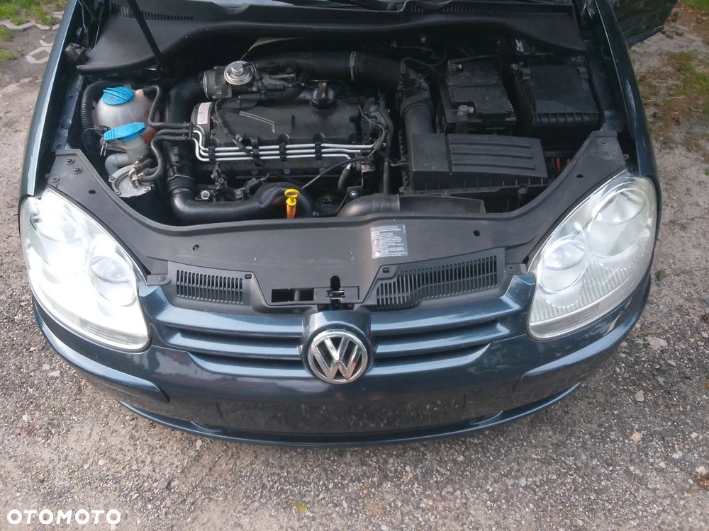 Volkswagen Golf - 9