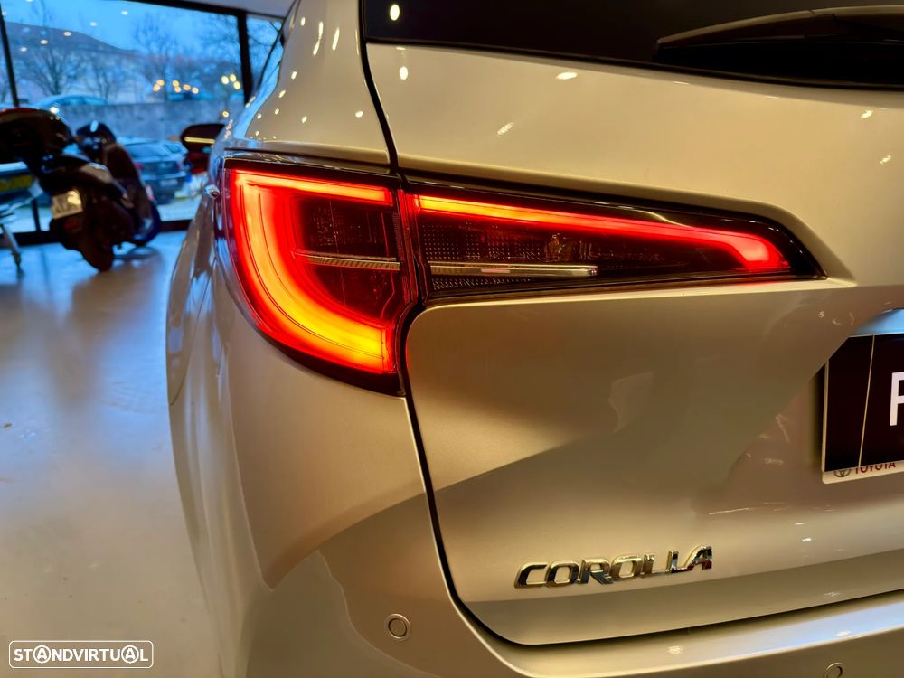 Toyota Corolla SW - 16