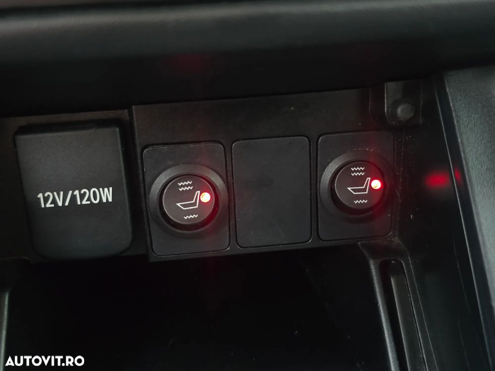 Toyota Corolla 1.6 Valvematic Terra - 8