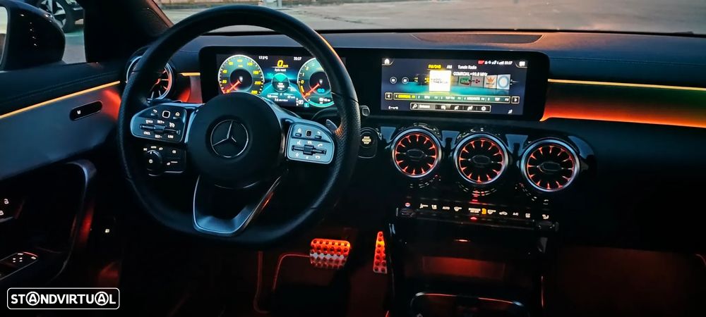 Mercedes-Benz CLA 250 e Shooting Brake AMG Line - 14