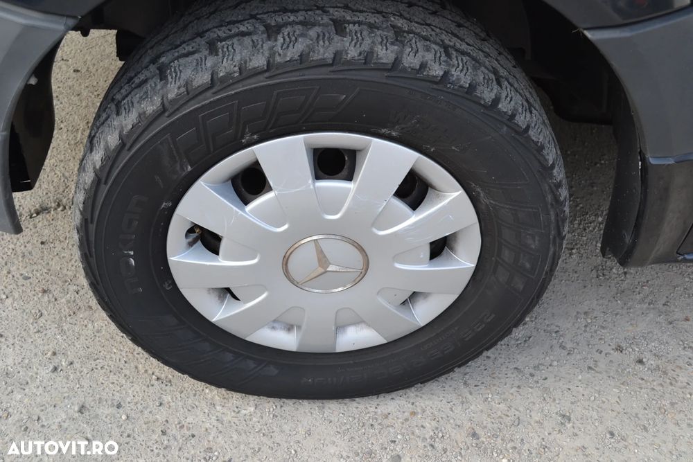 Mercedes-Benz SPRINTER VAN L3H3 209 CDI AUT - 26